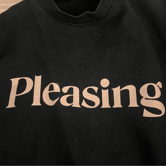 Harry Styles’ PLEASING CREWNECK in Black - Picture 6 of 8